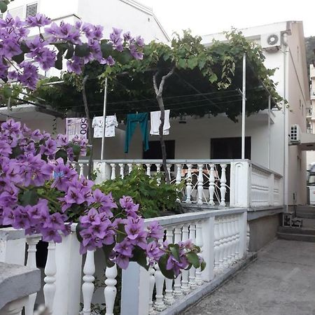 Sobe I Apartmani Marovic Petrovac Exterior photo
