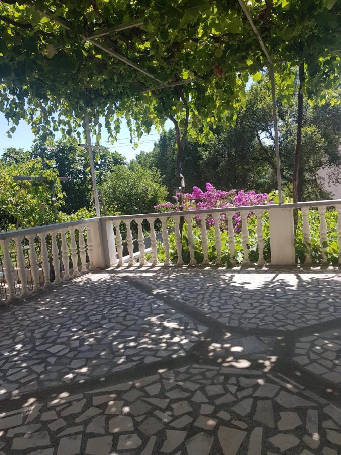 Sobe I Apartmani Marovic Petrovac Exterior photo