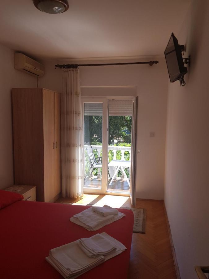 Sobe I Apartmani Marovic Petrovac Exterior photo