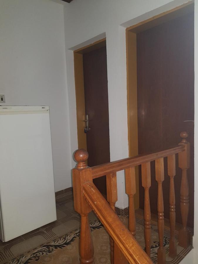 Sobe I Apartmani Marovic Petrovac Exterior photo