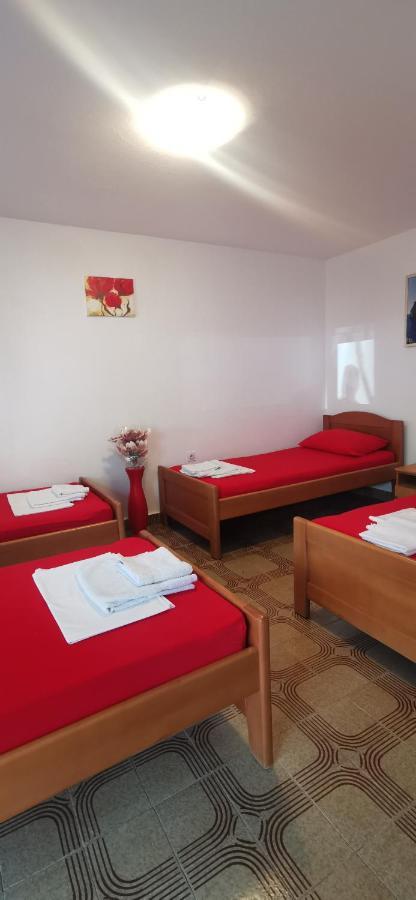 Sobe I Apartmani Marovic Petrovac Exterior photo