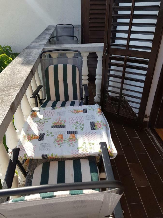 Sobe I Apartmani Marovic Petrovac Exterior photo
